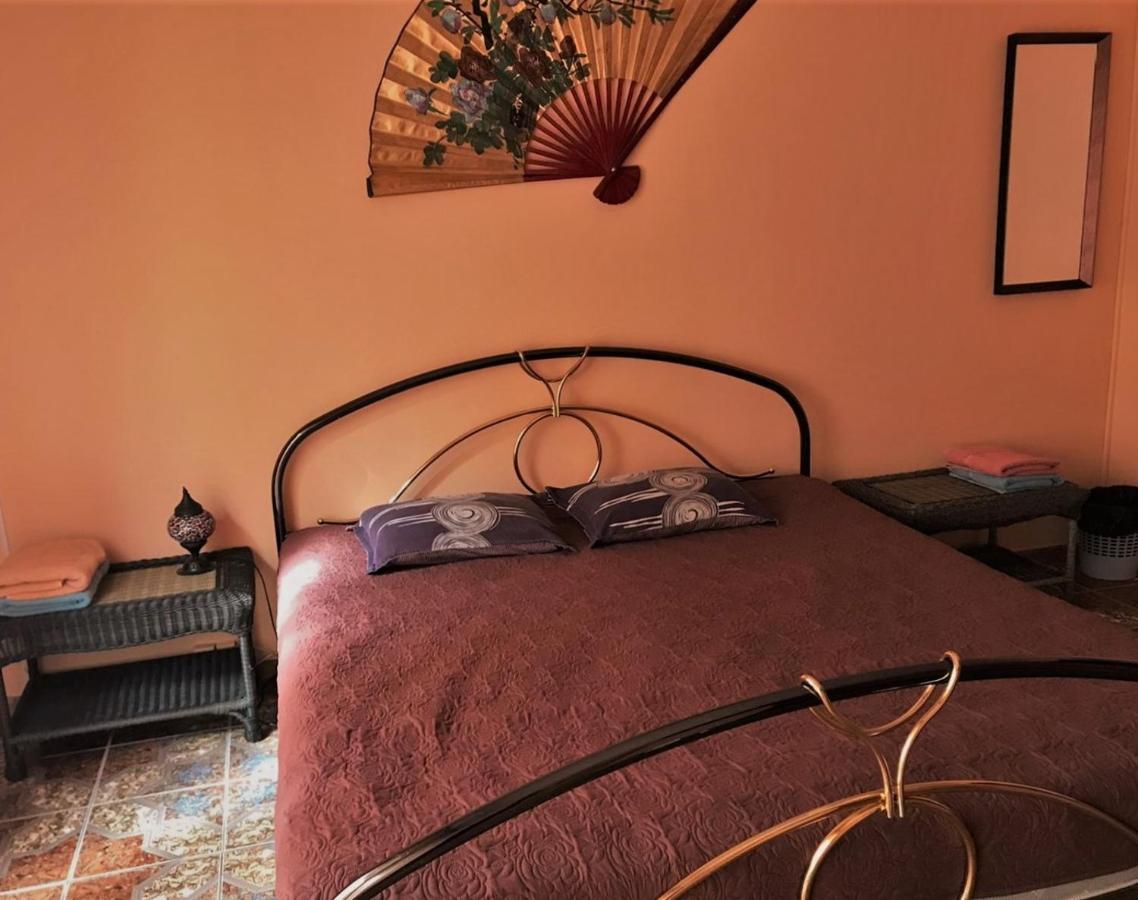 Guest House Eco Home ยูร์มาลา ภายนอก รูปภาพ