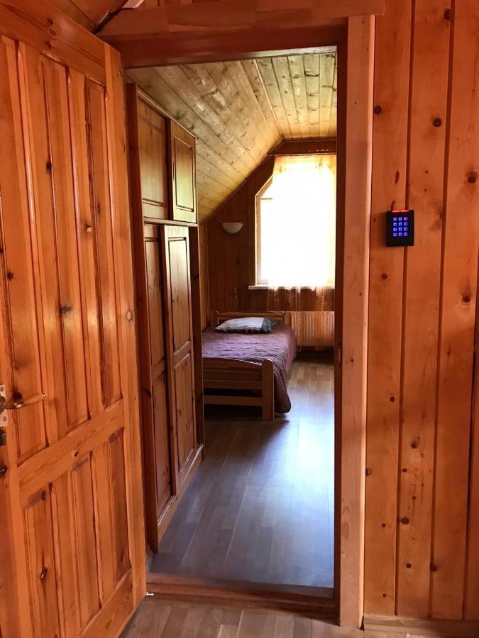 Guest House Eco Home ยูร์มาลา ภายนอก รูปภาพ