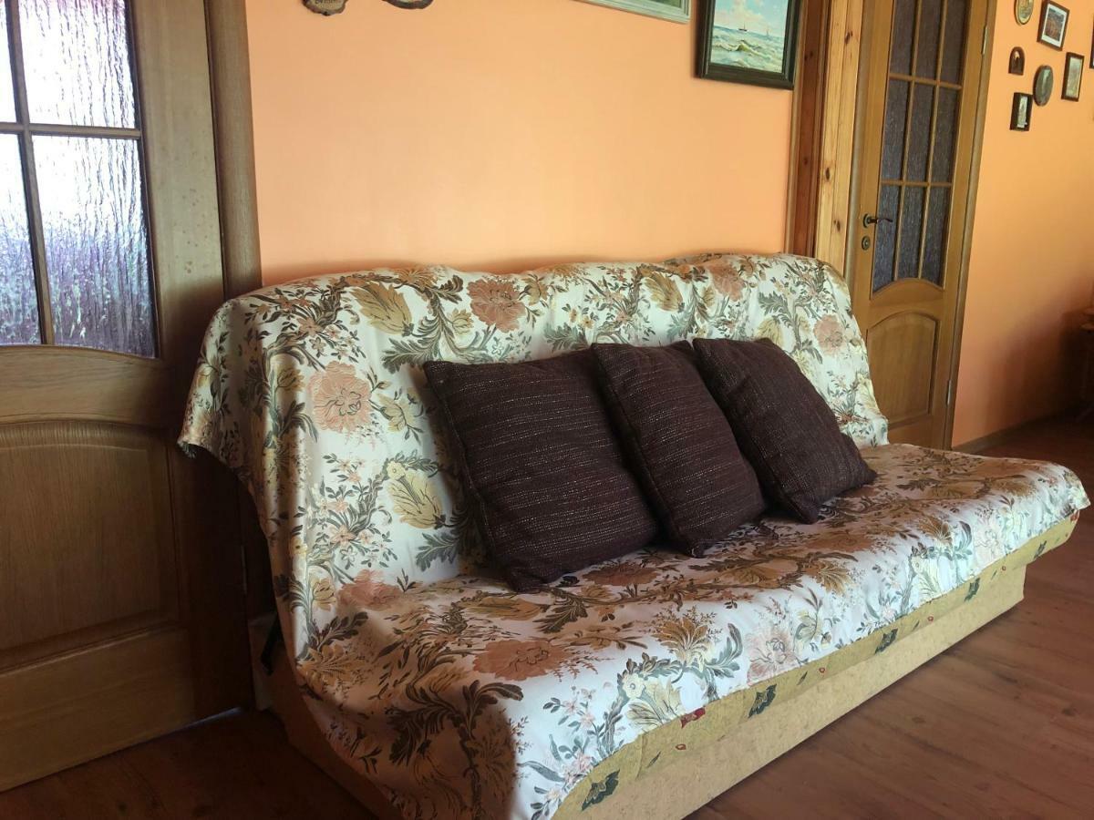 Guest House Eco Home ยูร์มาลา ภายนอก รูปภาพ