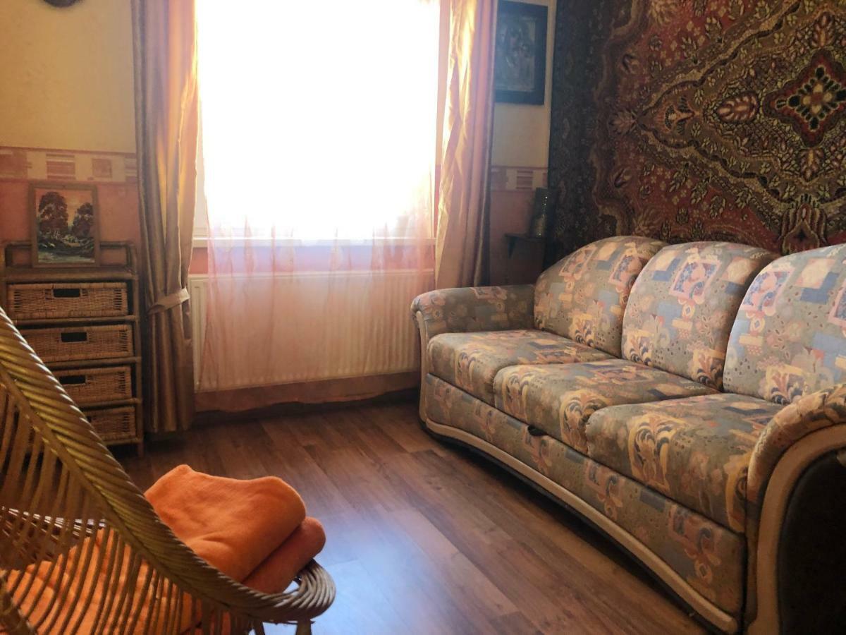 Guest House Eco Home ยูร์มาลา ภายนอก รูปภาพ