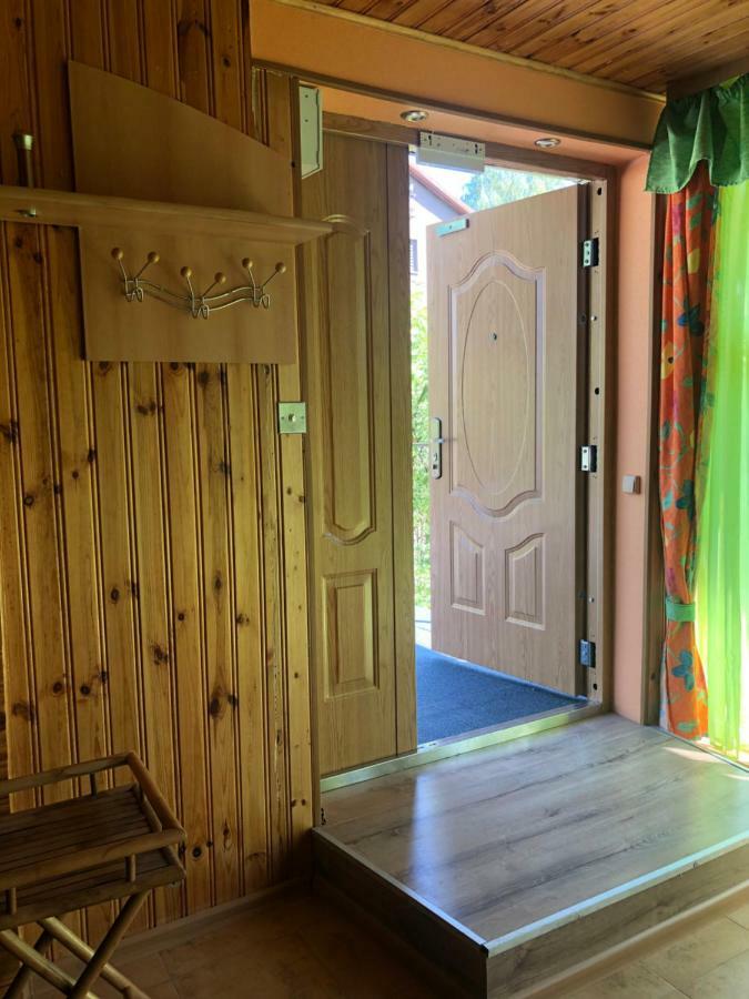 Guest House Eco Home ยูร์มาลา ภายนอก รูปภาพ